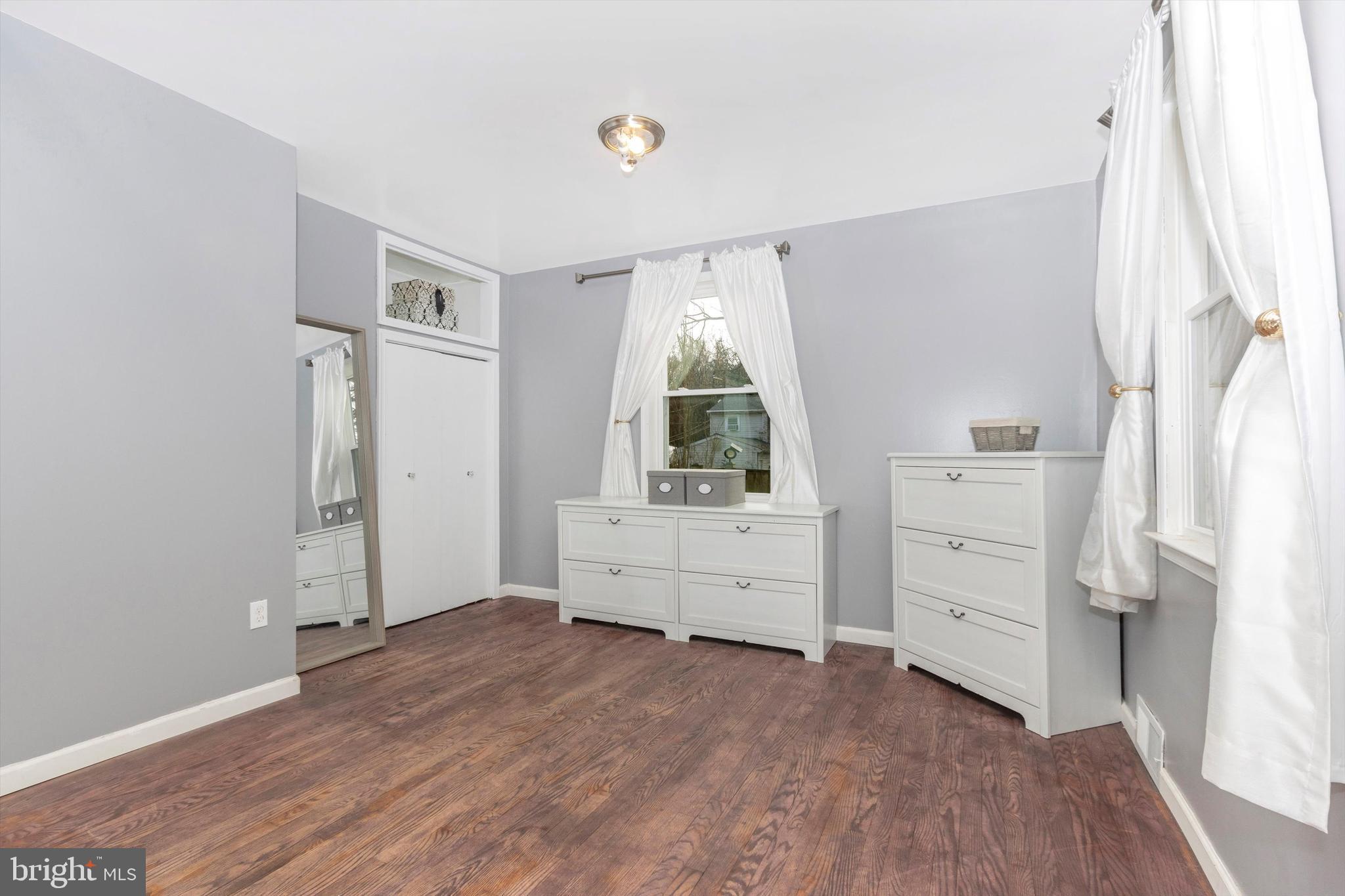 190 Glen Road Pasadena, MD 21122 - Photo 27 of 55 Bedroom 1