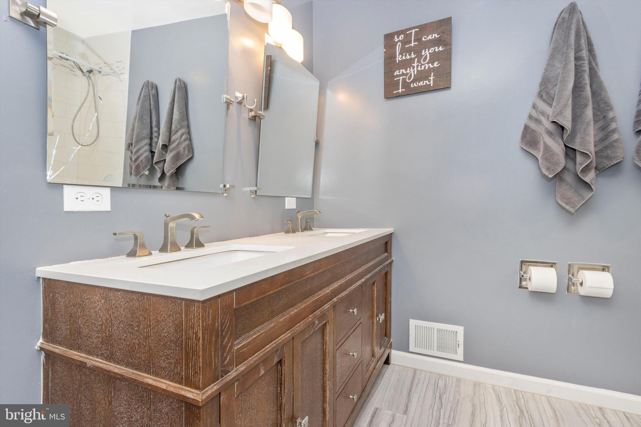 190 Glen Road Pasadena, MD 21122 - Photo 32 of 55 Full Bath