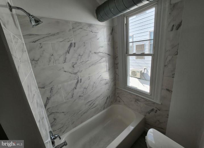 346 West Queen Lane, Unit 2 Philadelphia, PA 19144 - Photo 12 of 13