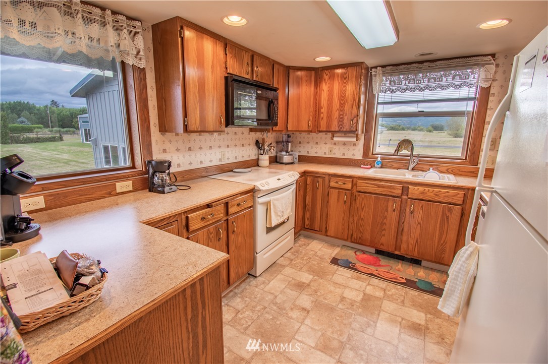 101 Ostervold Road Cathlamet, WA 98612 - Photo 14 of 25 Gallery Image 14