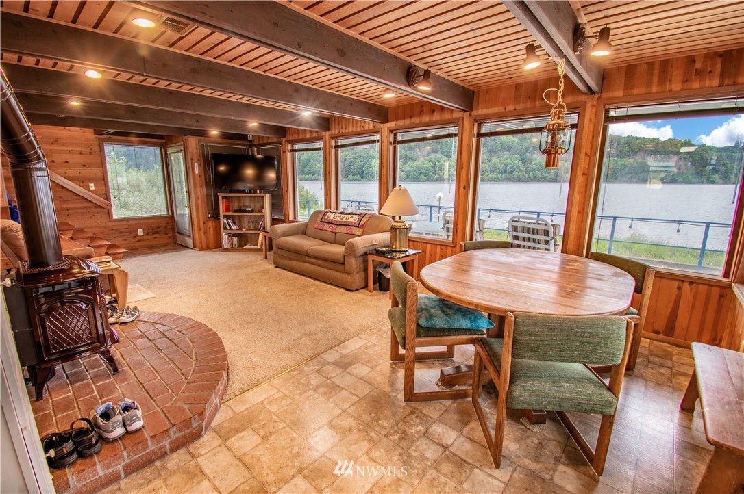 101 Ostervold Road Cathlamet, WA 98612 - Photo 16 of 25 Gallery Image 16