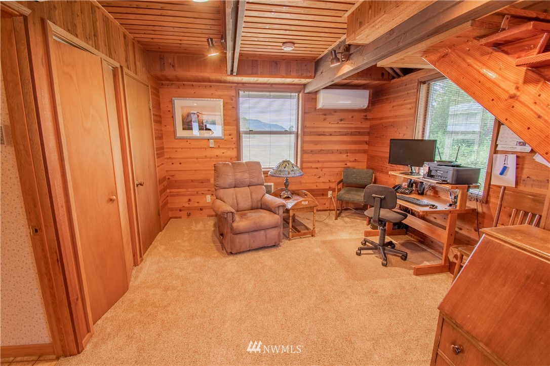 101 Ostervold Road Cathlamet, WA 98612 - Photo 18 of 25 Gallery Image 18