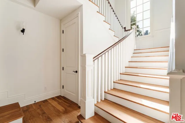 $29,995 | 685 San Lorenzo Street, Santa Monica, CA 90402