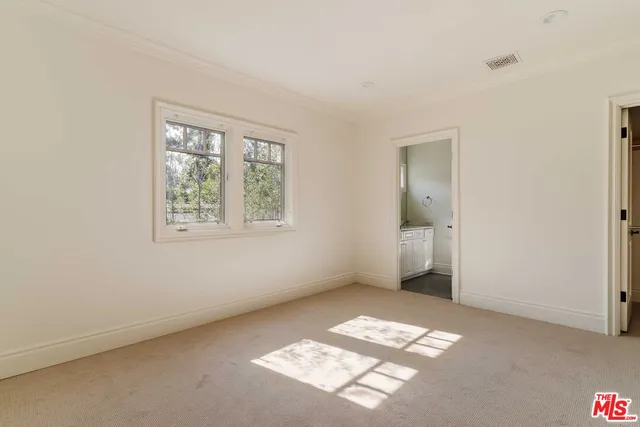 $29,995 | 685 San Lorenzo Street, Santa Monica, CA 90402