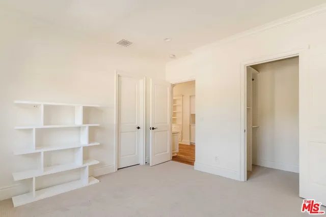 $29,995 | 685 San Lorenzo Street, Santa Monica, CA 90402