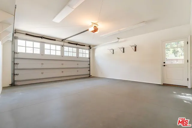 $29,995 | 685 San Lorenzo Street, Santa Monica, CA 90402