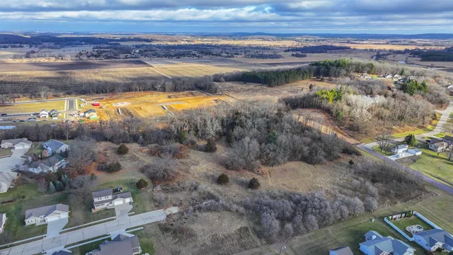 $62,500 | 418 Prairie View, Portage, WI 53901