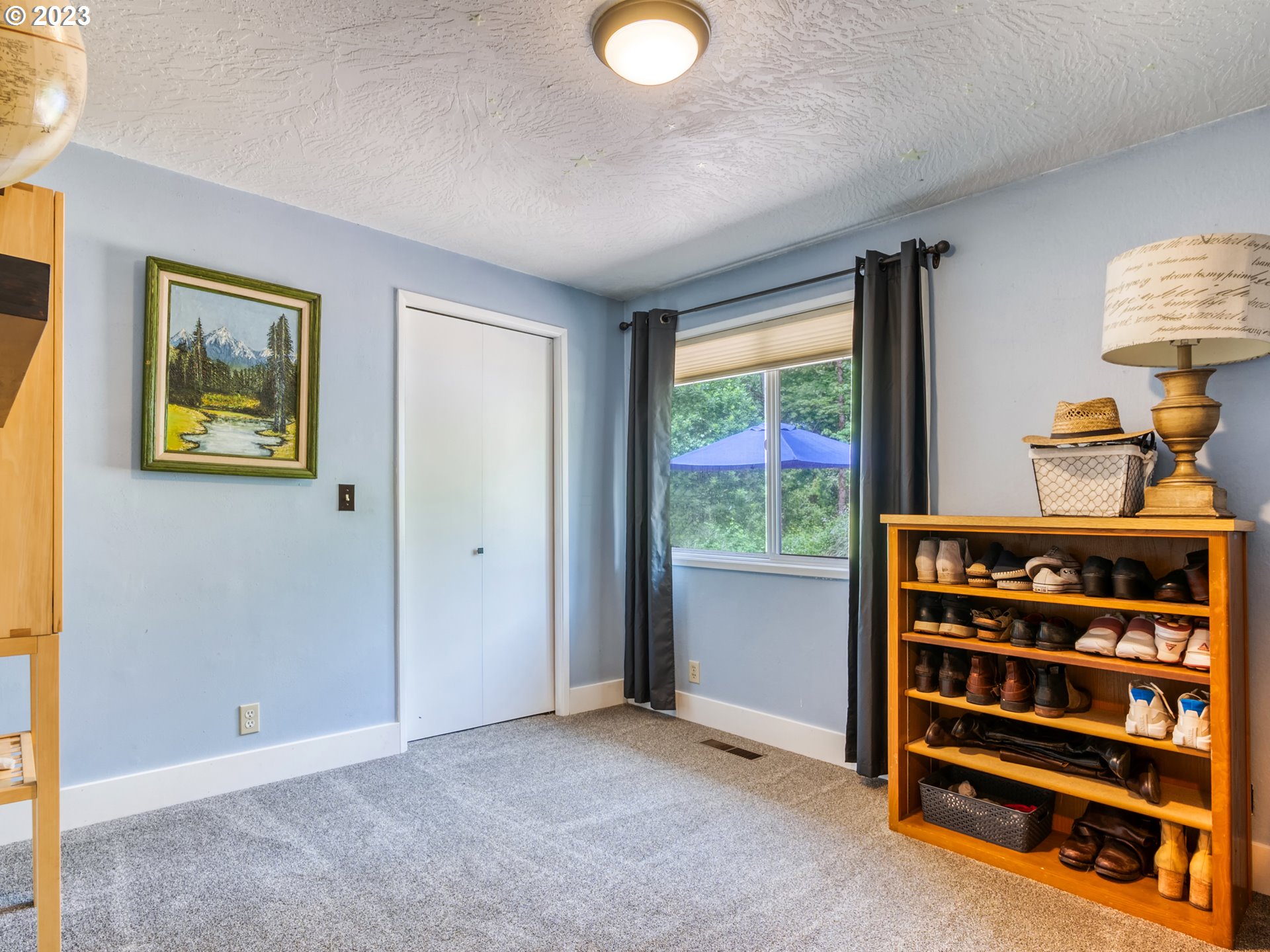 38437 McKenzie Highway Springfield, OR 97478 - Photo 24 of 48 a view of room with furniture and a window
