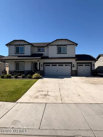 $570,000 | 6507 Cottonwood Loop, Yakima, WA 98903