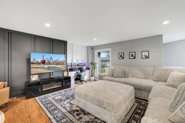 $840,000 | 8426 Kimbro Avenue South, Cottage Grove, MN 55016