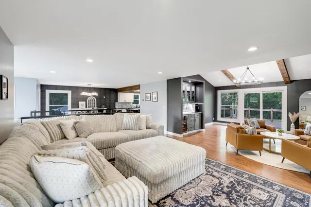 $840,000 | 8426 Kimbro Avenue South, Cottage Grove, MN 55016