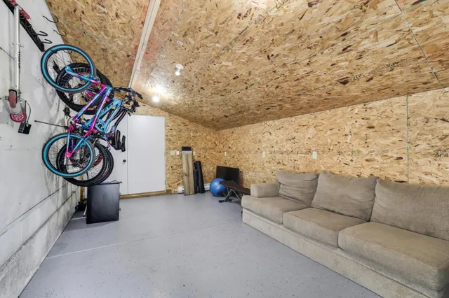 $840,000 | 8426 Kimbro Avenue South, Cottage Grove, MN 55016