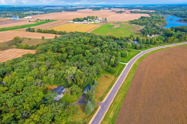 $840,000 | 8426 Kimbro Avenue South, Cottage Grove, MN 55016