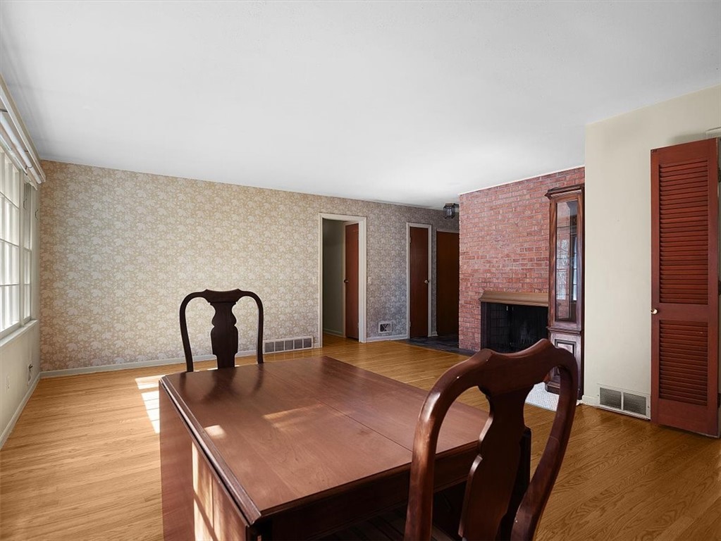 12 Old Post Road Perinton, NY 14450 - Photo 17 of 49 Gallery Image 17