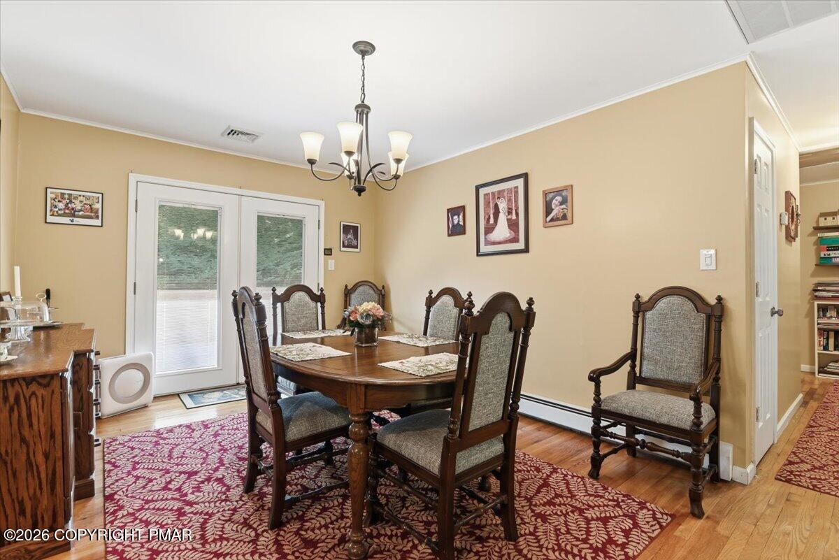 8188 Oak Ridge Lane Cresco, PA 18326 - Photo 12 of 52 17-017_DSC_2273