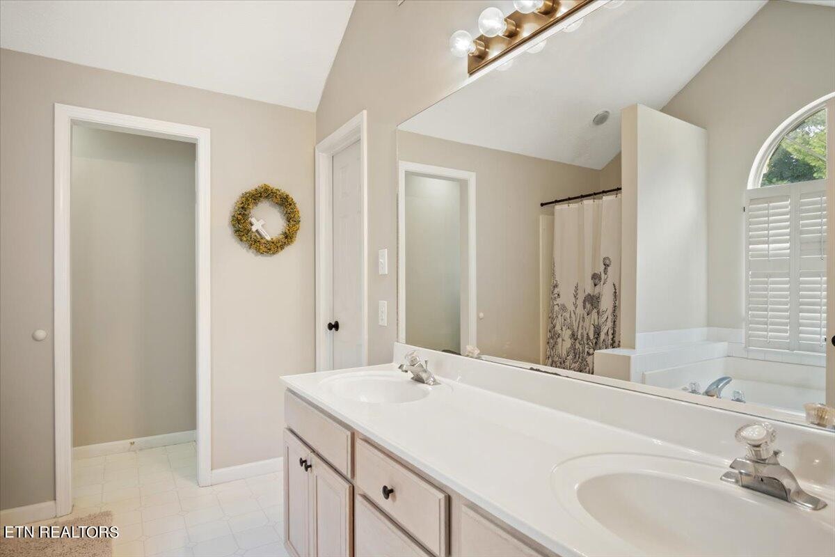 6421 Ridge Run Drive Knoxville, TN 37921 - Photo 27 of 50 Gallery Image 27