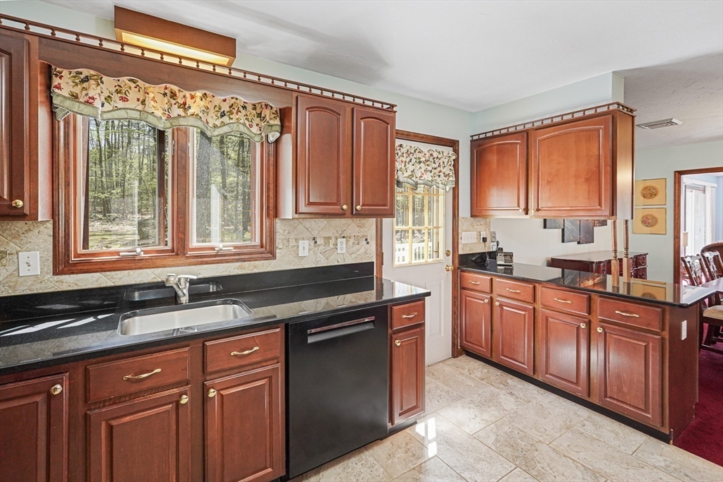160 Rowley Hill Road Sterling, MA 01564 - Photo 12 of 39 Gallery Image 12