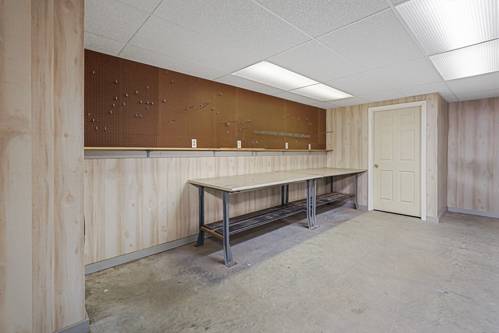 160 Rowley Hill Road Sterling, MA 01564 - Photo 24 of 39 Gallery Image 24