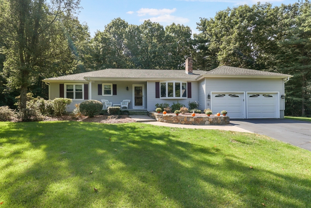 160 Rowley Hill Road Sterling, MA 01564 - Photo 4 of 39 Gallery Image 4