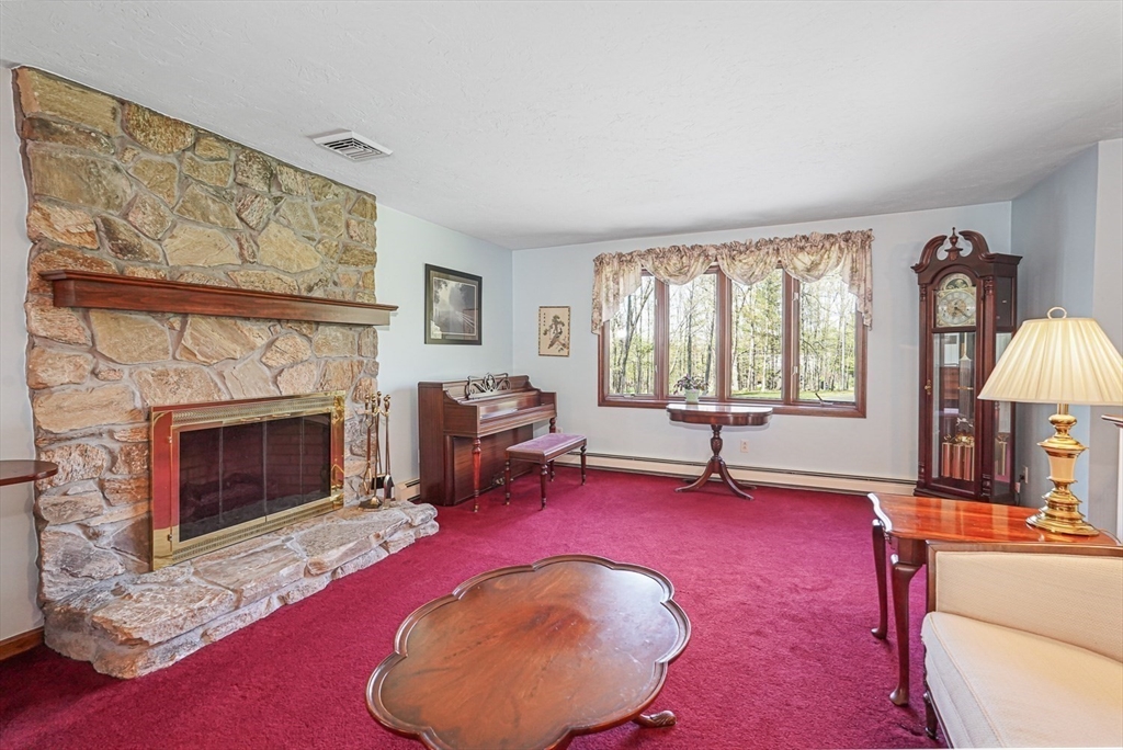 160 Rowley Hill Road Sterling, MA 01564 - Photo 7 of 39 Gallery Image 7