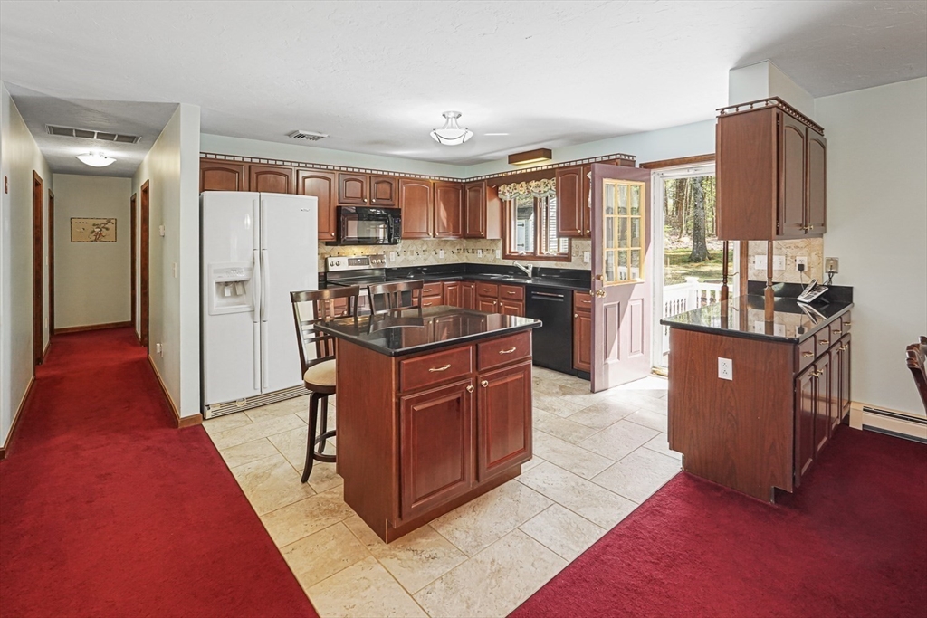 160 Rowley Hill Road Sterling, MA 01564 - Photo 10 of 39 Gallery Image 10