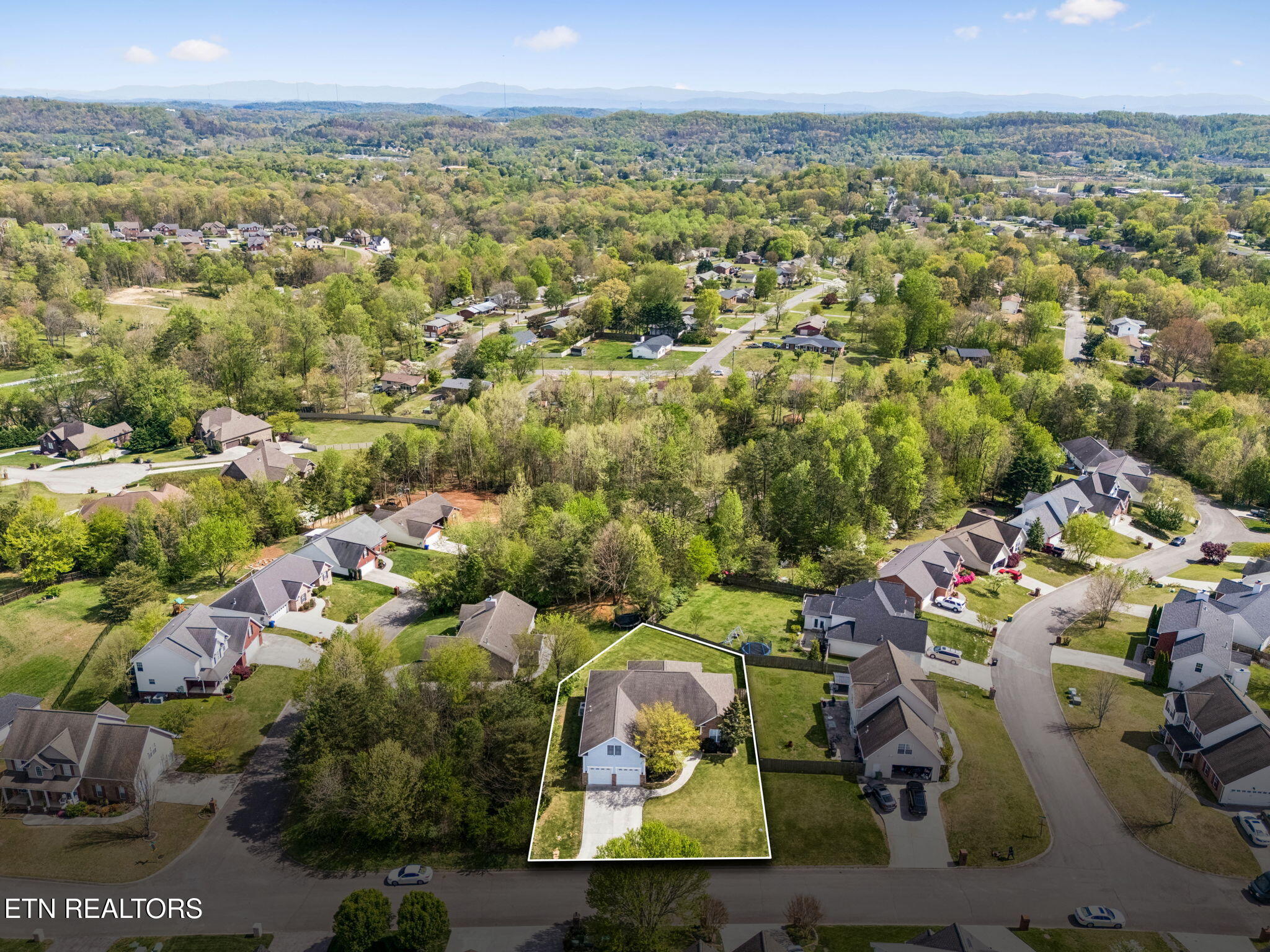 1208 Fox Ridge Drive Powell, TN 37849 - Photo 34 of 36 76-1208 Fox Ridge Dr - 076