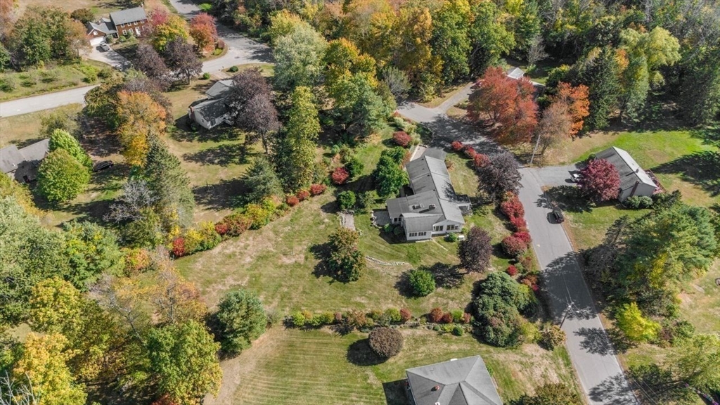56 Meadowview Road North Andover, MA 01845 - Photo 34 of 36 Gallery Image 34