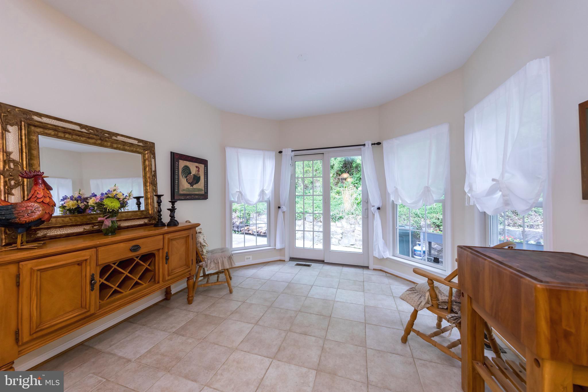 3610 Ady Road Street, MD 21154 - Photo 10 of 61 spacious breakfast nook