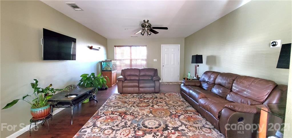 716 Overlook Road Lowell, NC 28098 - Photo 2 of 10 Gallery Image 2