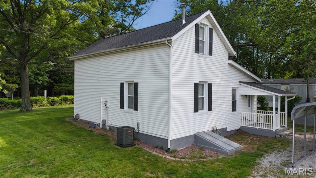 2020 Lebanon Avenue Belleville, IL 62221 - Photo 2 of 31