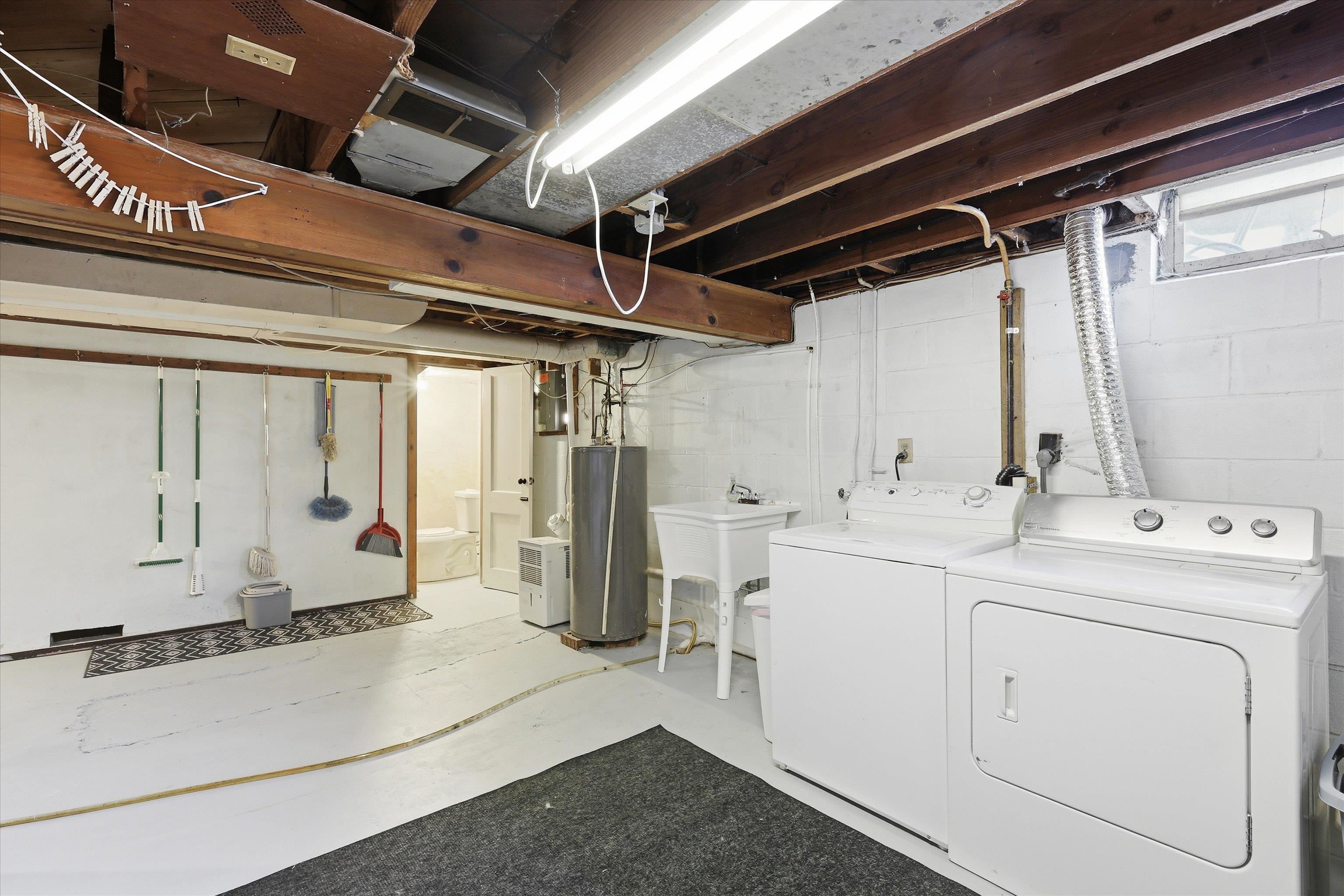 807 North Badger Avenue Appleton, WI 54914 - Photo 23 of 29