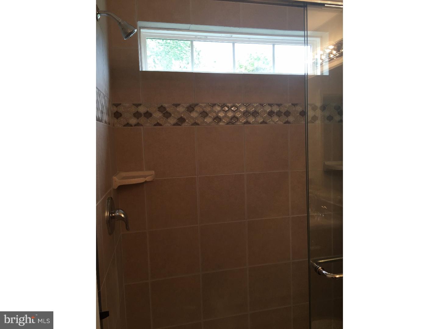 217 West Mill Road Maple Shade, NJ 08052 - Photo 11 of 20 Master Bathroom