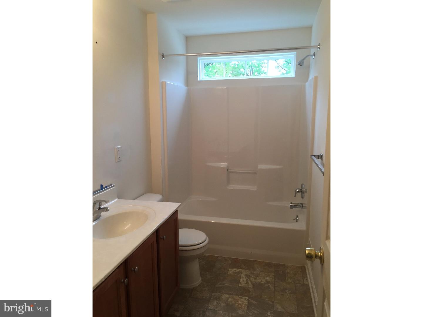 217 West Mill Road Maple Shade, NJ 08052 - Photo 14 of 20 Bathroom