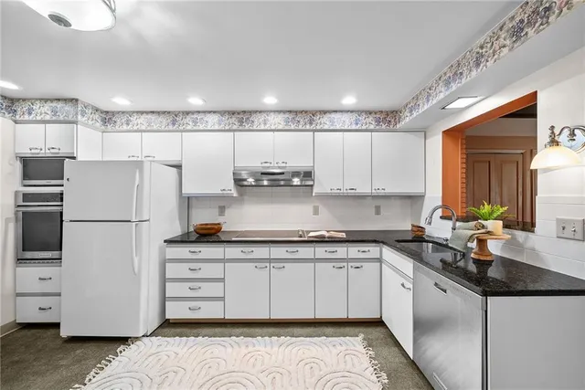 $375,000 | 361 Southridge Drive, Pittsburgh, PA 15241