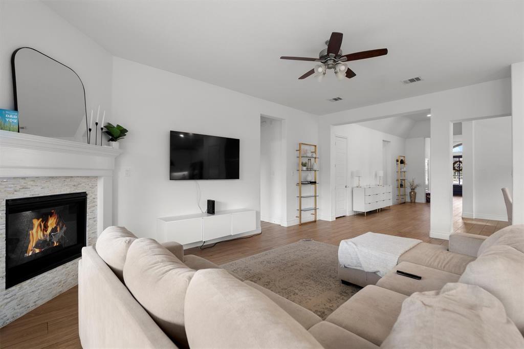 4017 Palomino Road Aubrey, TX 76227 - Photo 16 of 40