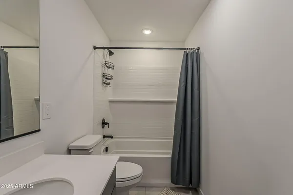 $485,000 | 7403 West State Avenue, Glendale, AZ 85303