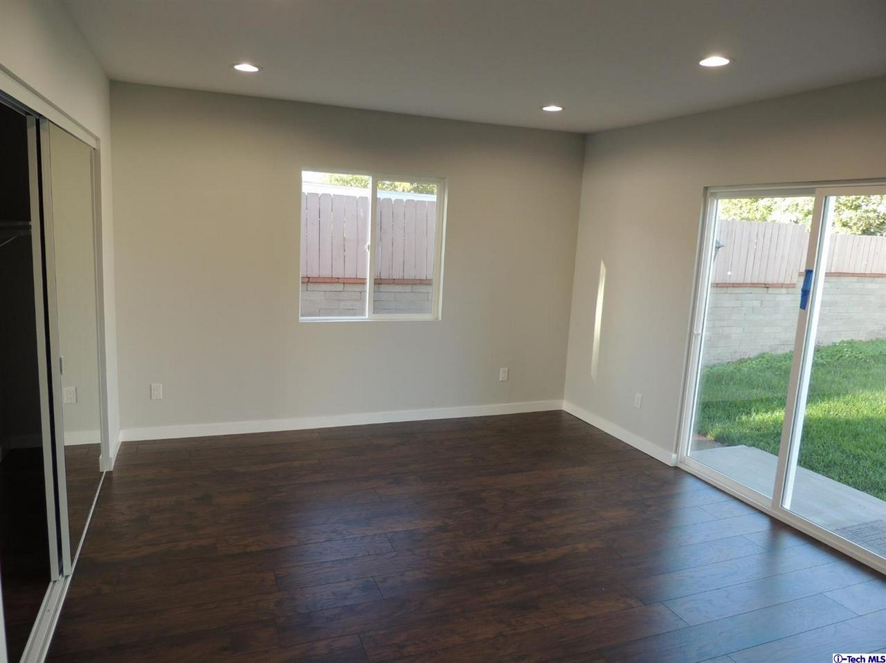 8446 Rincon Avenue Sun Valley, CA 91352 - Photo 8 of 12 Gallery Image 8
