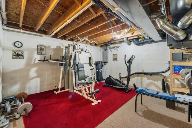 $379,900 | N162W20330 Butternut Lane, Jackson, WI 53037