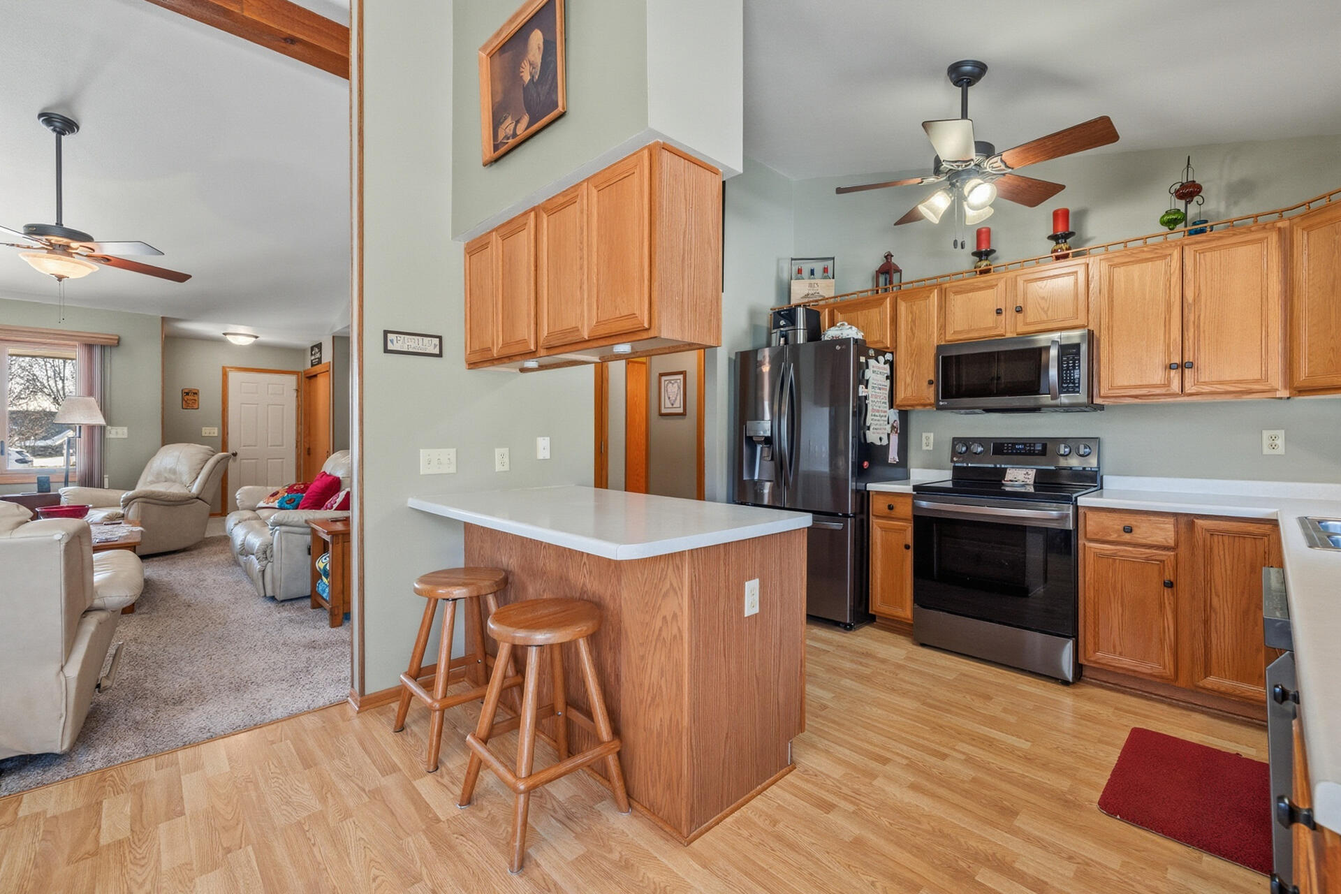 N162W20330 Butternut Lane Jackson, WI 53037 - Photo 7 of 29 New Appliances