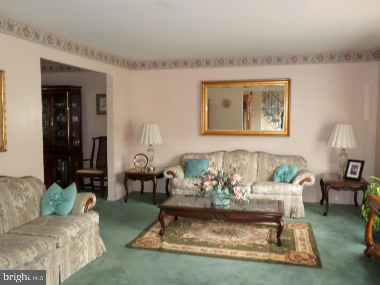 77 Euston Road South Evesham, NJ 08053 - Photo 2 of 17 Living Room