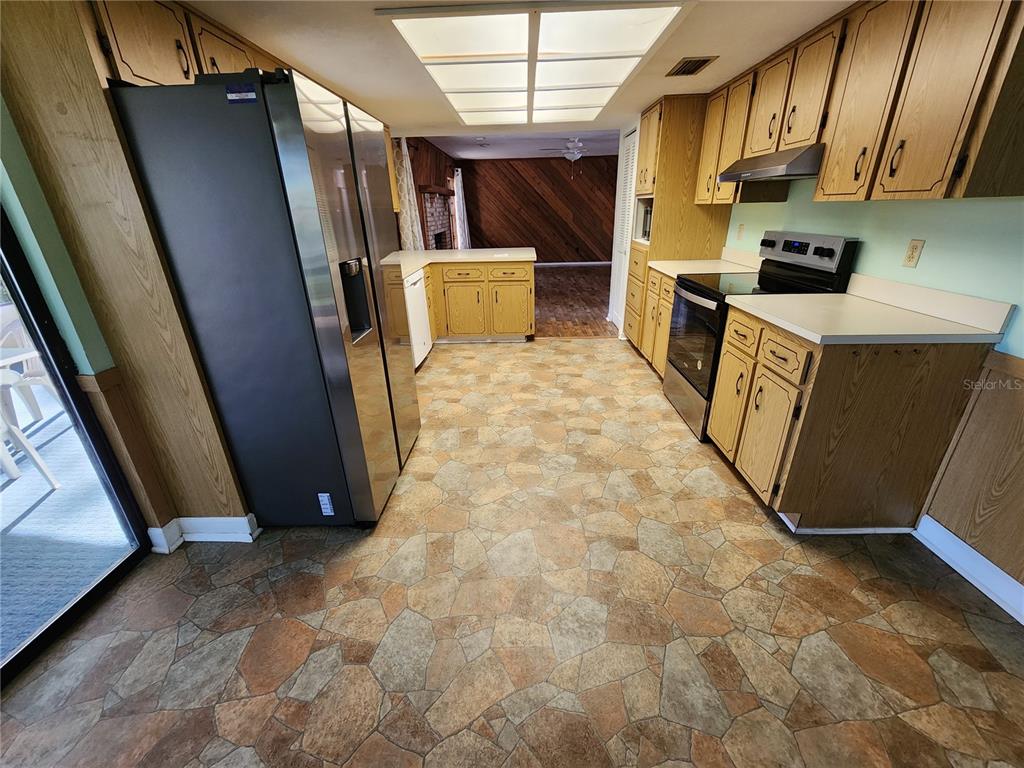 3627 Canal Road Edgewater, FL 32141 - Photo 12 of 18