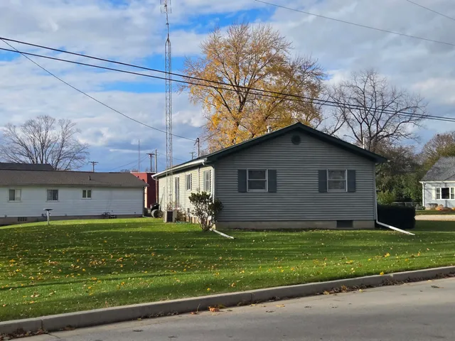 $325,000 | 214 Shepherd Street, Johnson Creek, WI 53038
