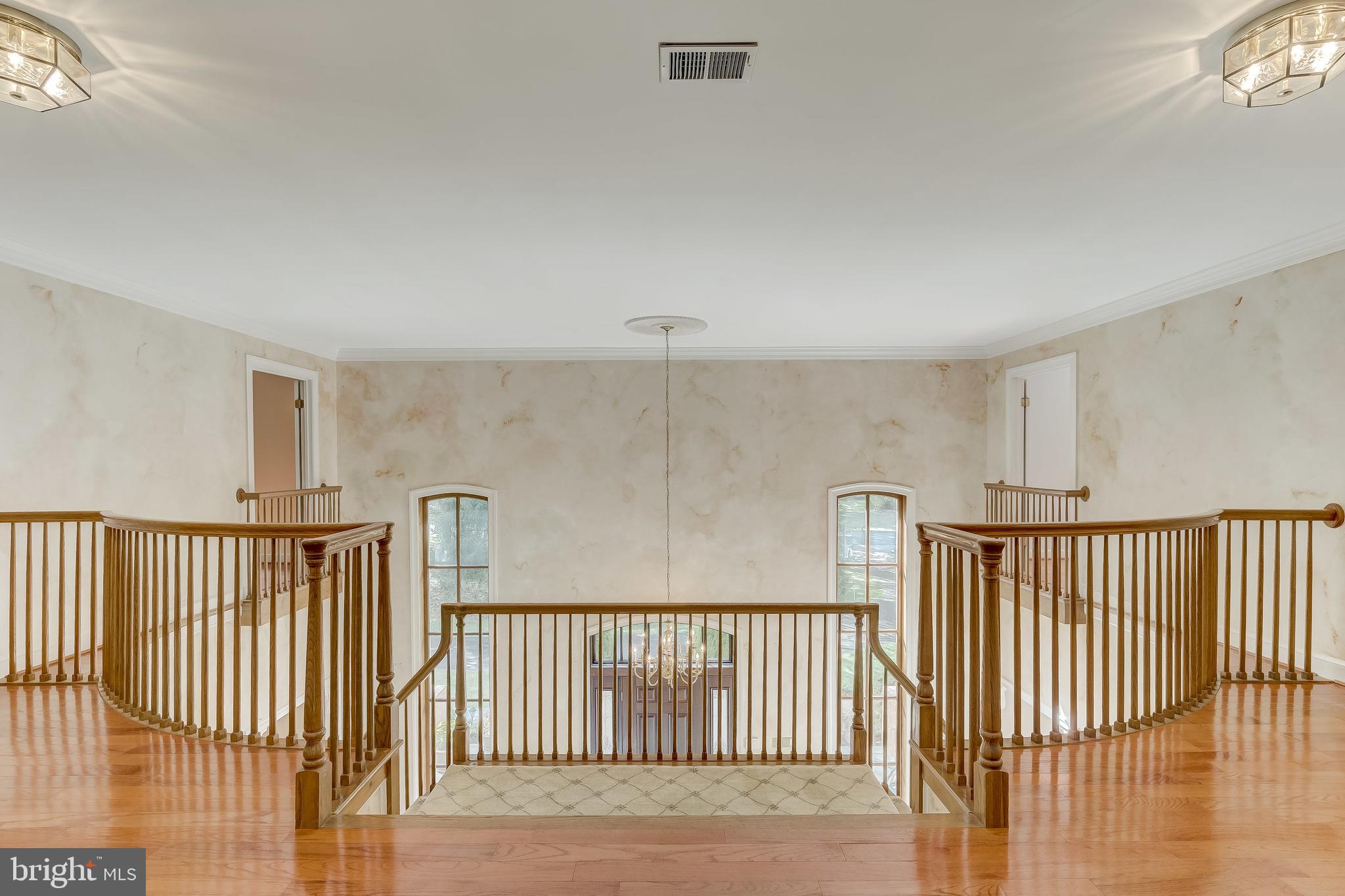 660 Bryants Nursery Road Silver Spring, MD 20905 - Photo 27 of 69 Second floor landing