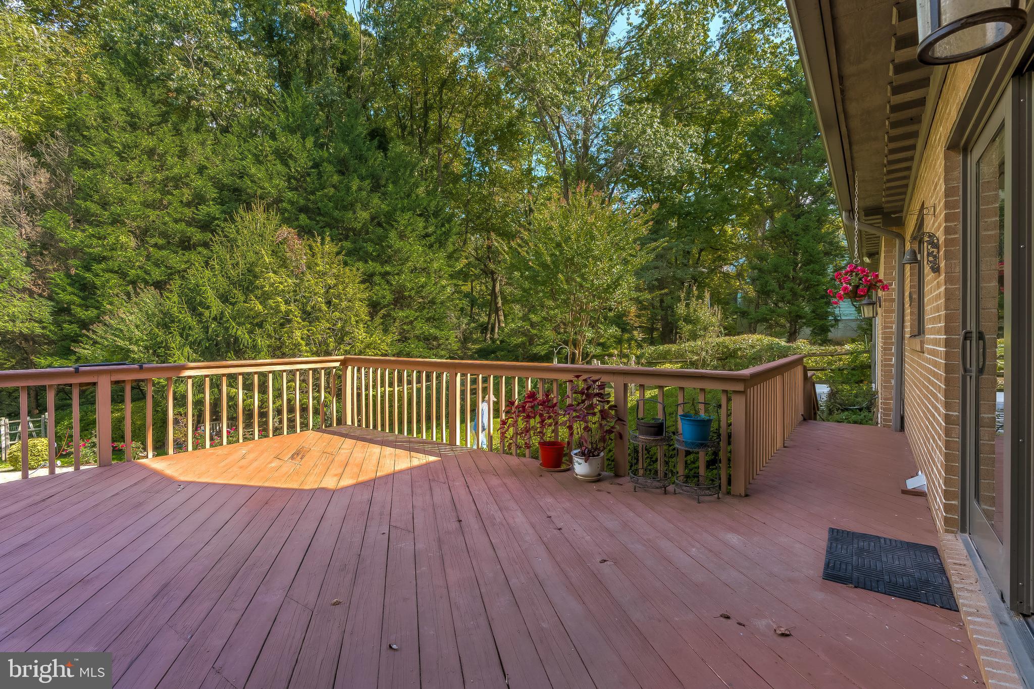 660 Bryants Nursery Road Silver Spring, MD 20905 - Photo 53 of 69 Rear deck