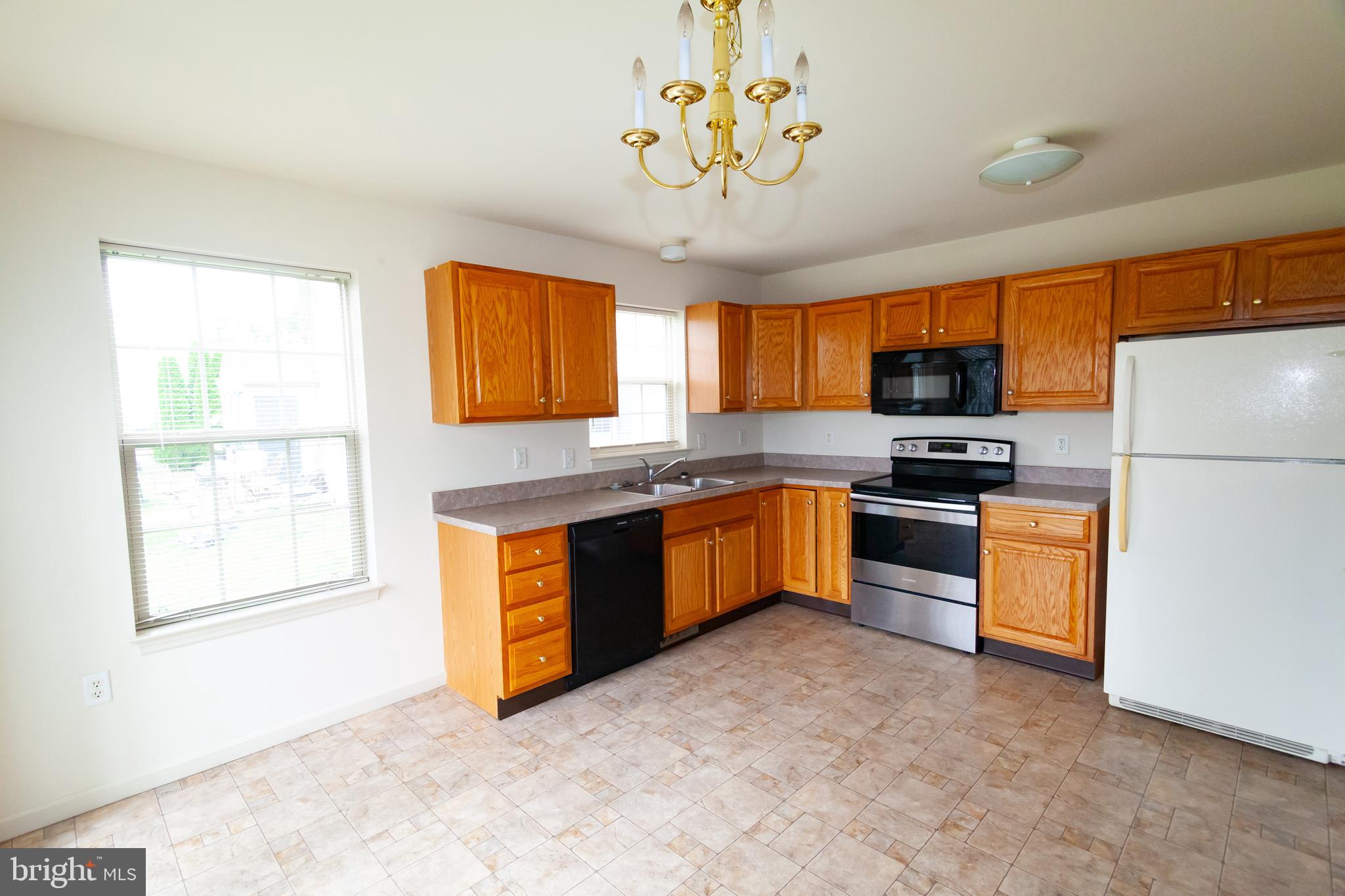 80 Tia Circle Mount Joy, PA 17552 - Photo 7 of 19