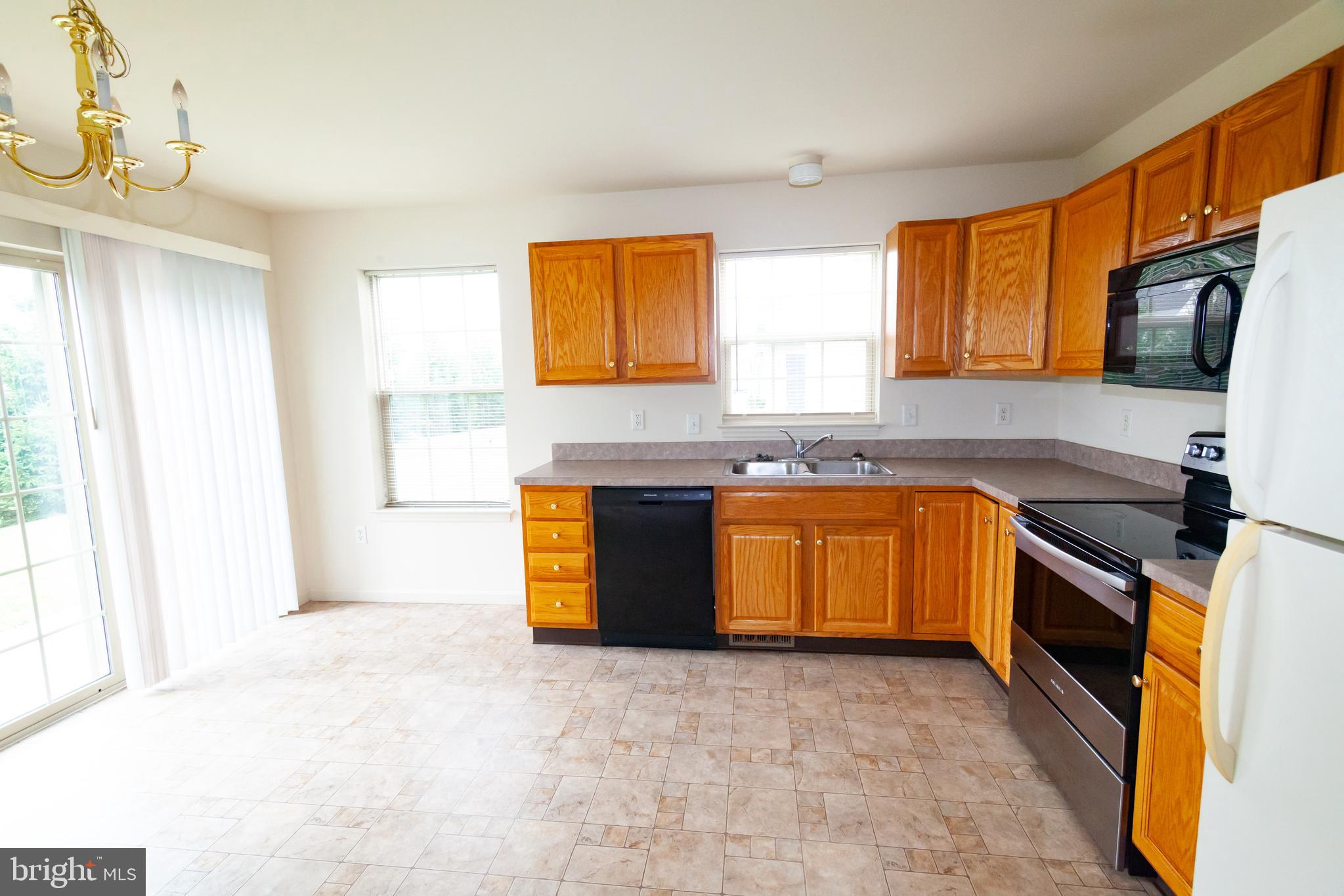 80 Tia Circle Mount Joy, PA 17552 - Photo 8 of 19