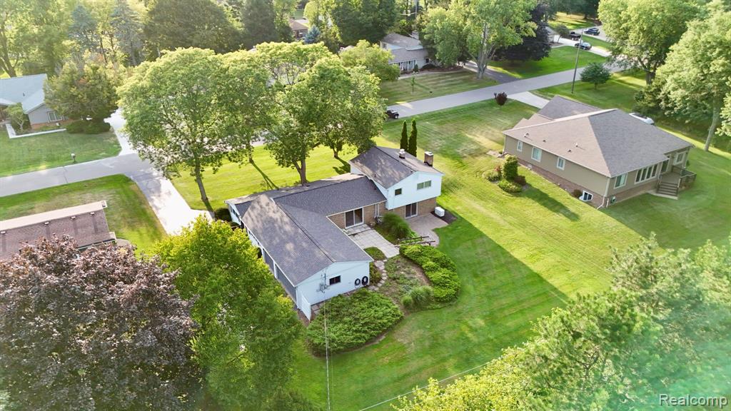821 Castlebar Drive Rochester Hills, MI 48309 - Photo 21 of 27