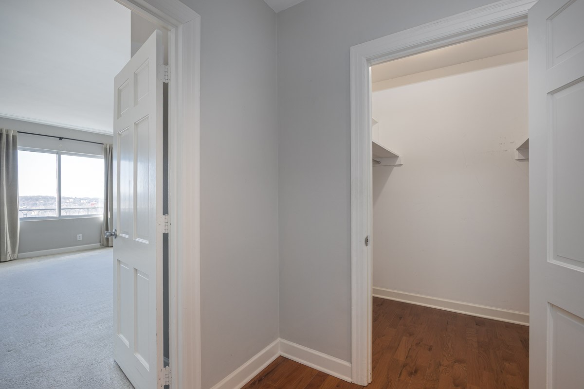 4215 Harding Pike, Unit 1203 Nashville, TN 37205 - Photo 29 of 43 a view of an empty room