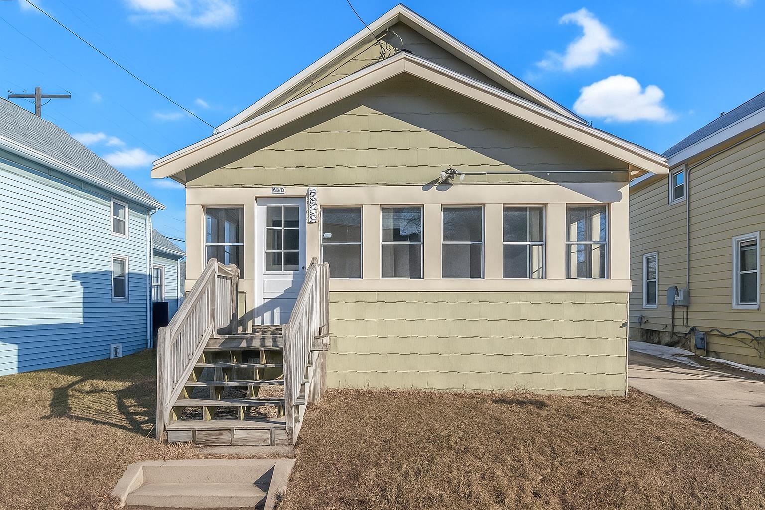 504 Ceape Avenue Oshkosh, WI 54901 - Photo 1 of 1