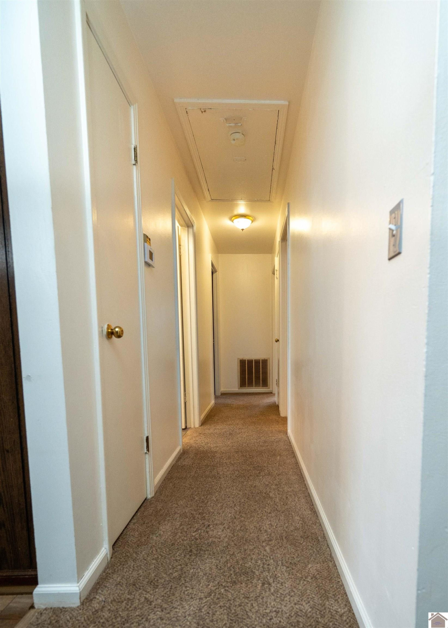 210 Irvin Cobb Road Murray, KY 42071 - Photo 10 of 33 hallway